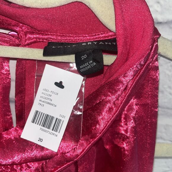 Lane Bryant Women’s NWT Feminine Chic Tie Neck Satin Halter Tank Size 20 - Picture 4 of 12